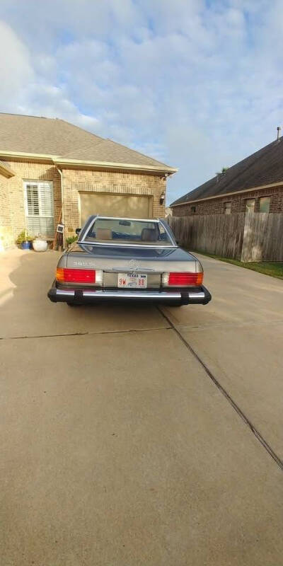 1983 Mercedes-Benz SL-Class