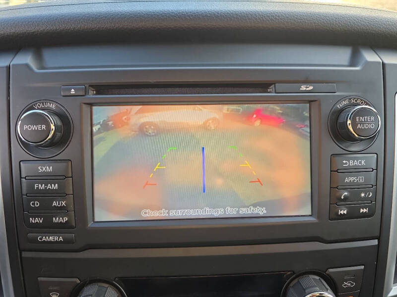 2018 Nissan Titan SV