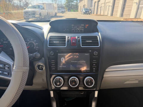 2016 Subaru Forester 2.5i Touring