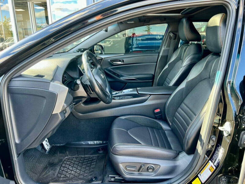 2021 Toyota Avalon XSE Nightshade