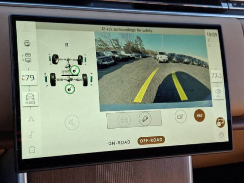 2025 Land Rover Range Rover P550e Autobiography