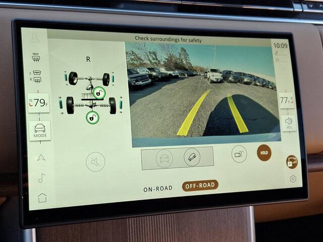 2025 Land Rover Range Rover P550e Autobiography