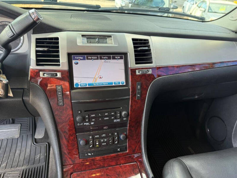 2012 Cadillac Escalade Premium