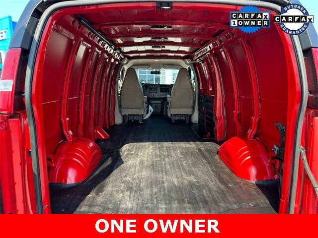 2025 Chevrolet Express 2500