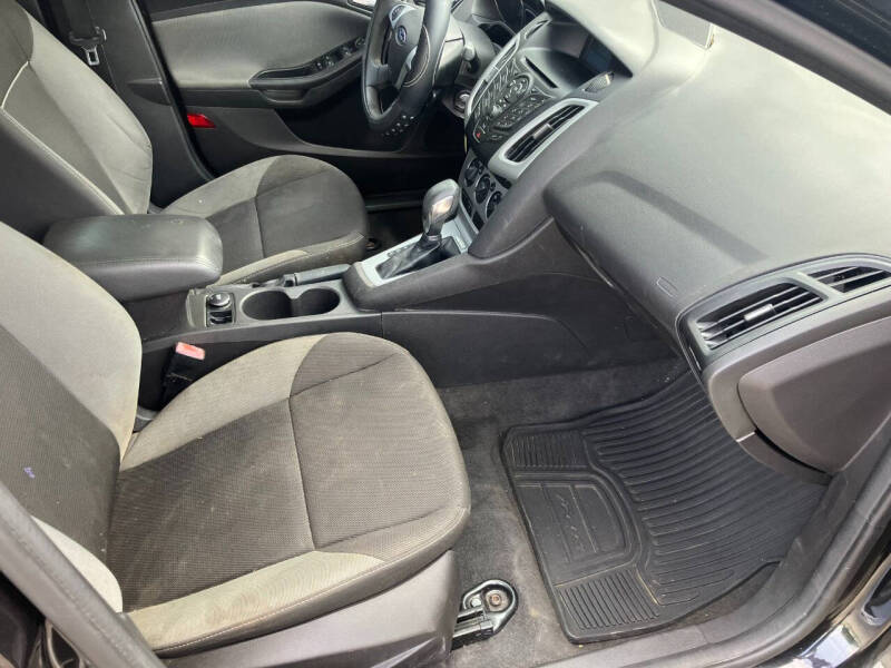 2012 Ford Focus SE
