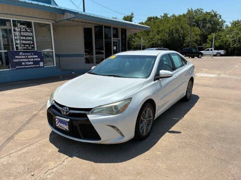 2016 Toyota Camry XLE