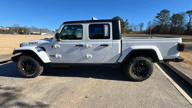 2026 Jeep Gladiator Willys