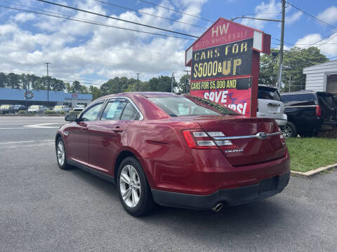 2015 Ford Taurus SEL