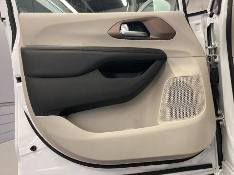 2019 Chrysler Pacifica Touring Plus