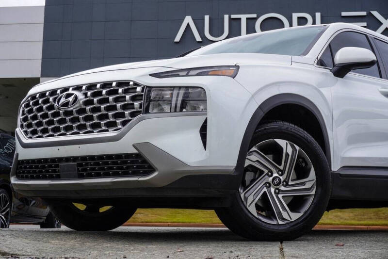 2023 Hyundai Santa Fe SE