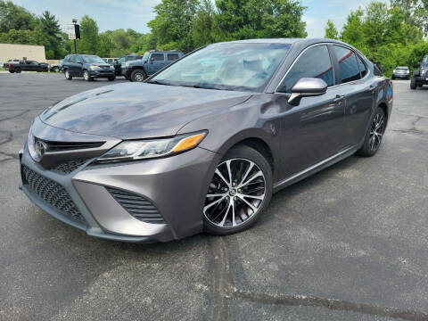 2018 Toyota Camry for sale at Cruisin' Auto Sales in Madison IN