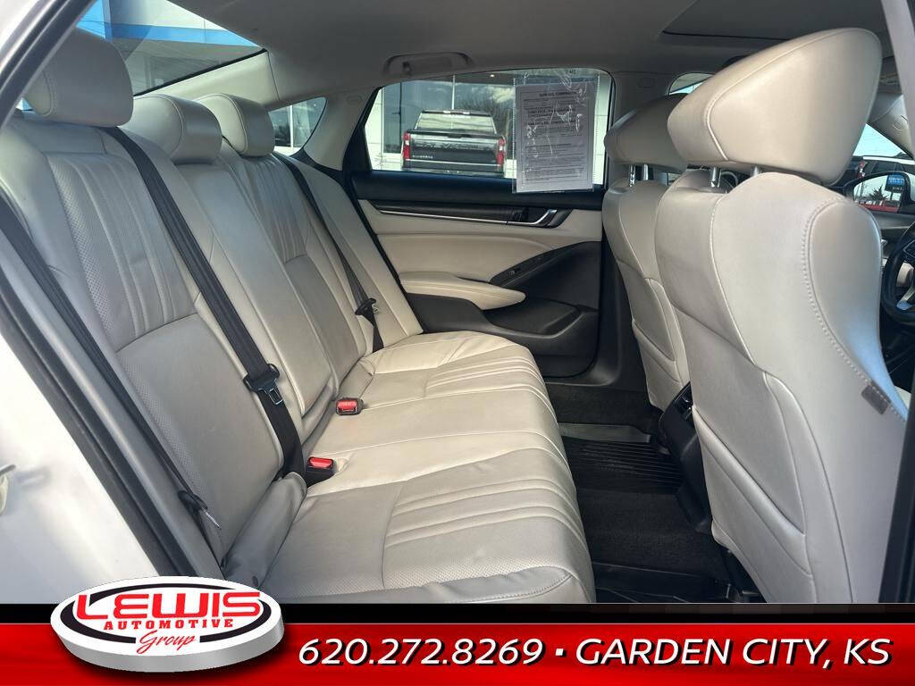 2018 Honda Accord for sale at Lewis Chevrolet of Garden City in Garden City, KS