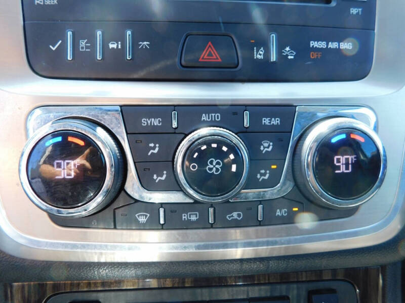 2016 GMC Acadia Denali