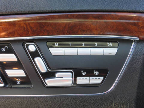 2012 Mercedes-Benz S-Class S 550