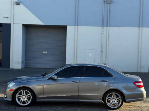 2011 Mercedes-Benz E-Class E 550 Sport