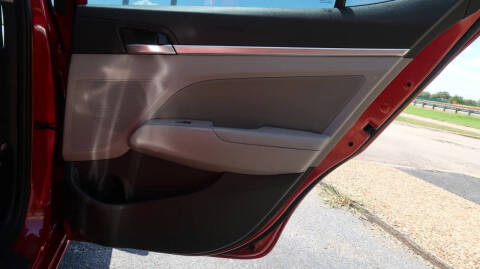 2019 Hyundai Elantra