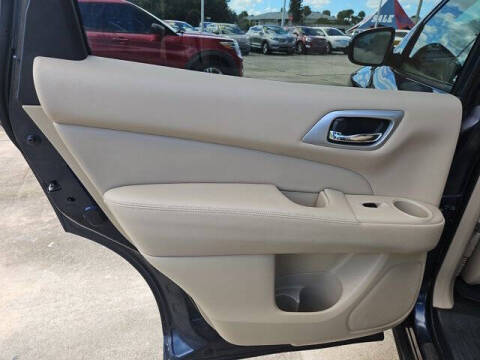 2016 Nissan Pathfinder Platinum