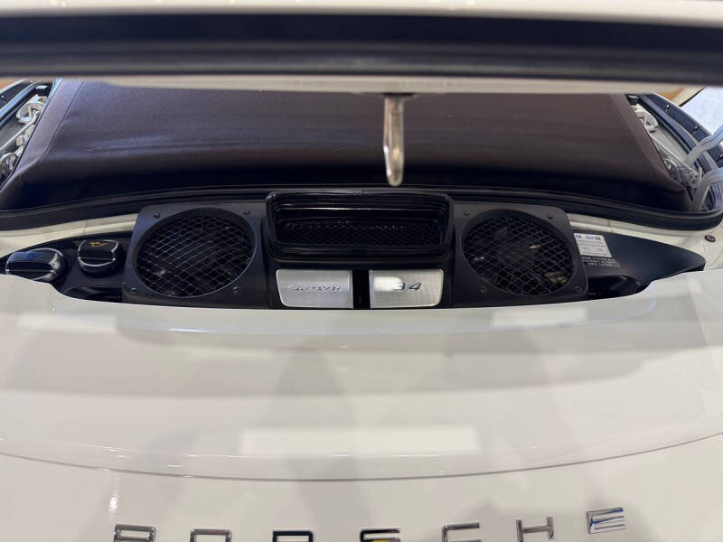 2015 Porsche 911 Carrera
