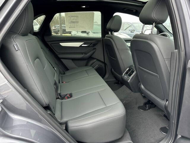 2025 VinFast VF8 Plus