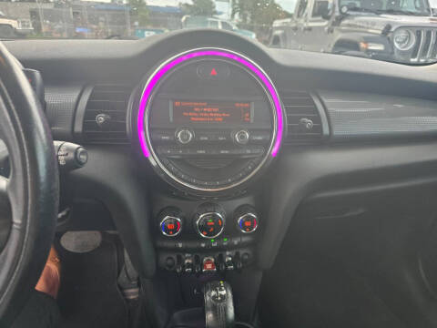 2015 MINI Hardtop 4 Door Cooper