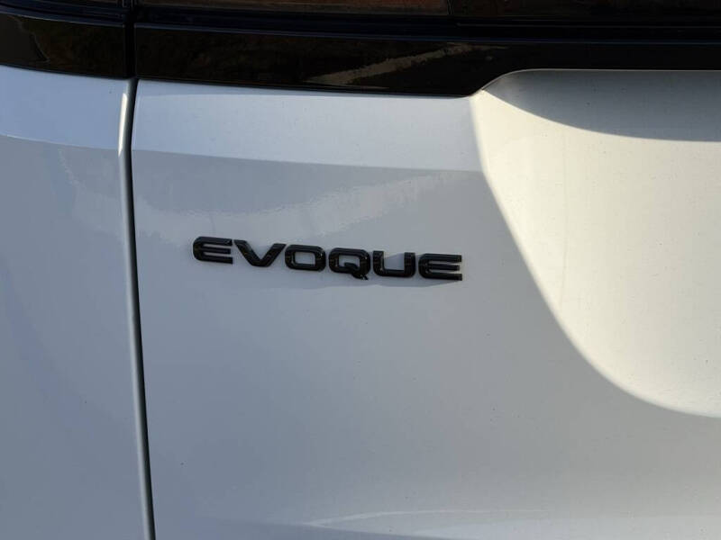 2026 Land Rover Range Rover Evoque P250 Dynamic SE