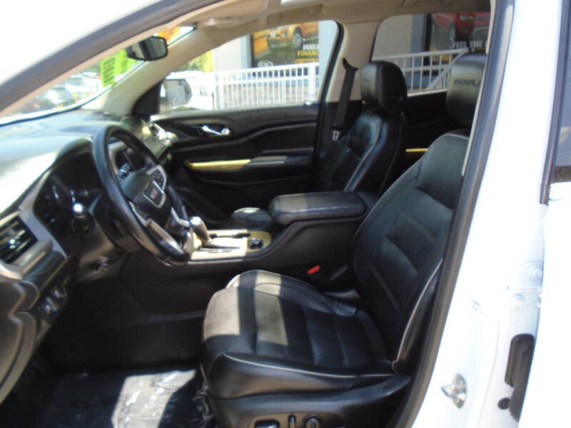 2019 GMC Acadia Denali