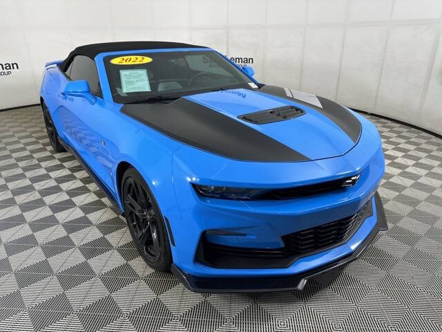 Used 2022 Chevrolet Camaro 2SS with VIN 1G1FH3D79N0125557 for sale in Bloomington, IL