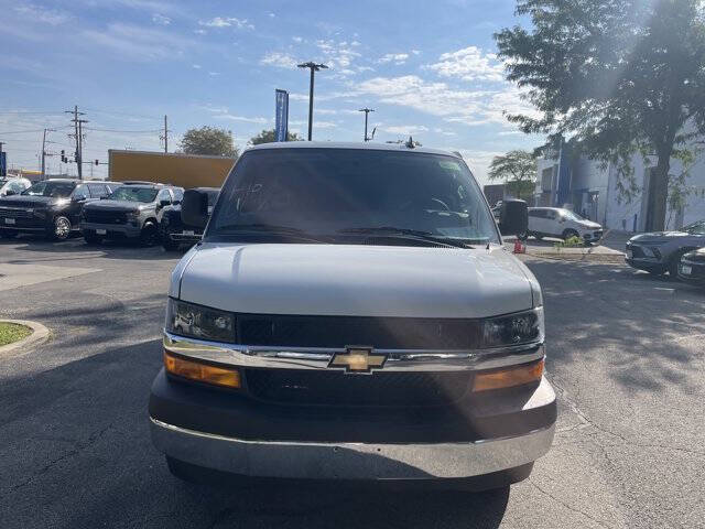 2025 Chevrolet Express 2500