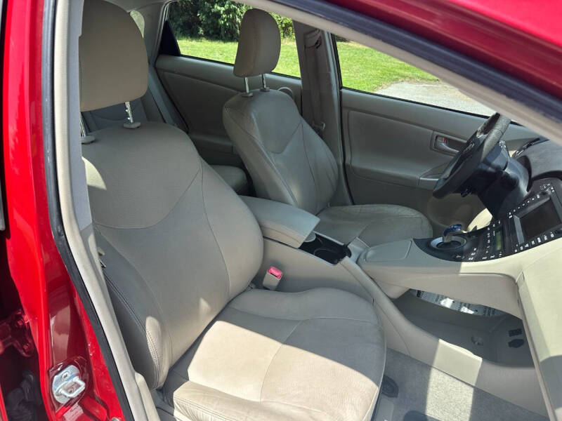 2010 Toyota Prius III