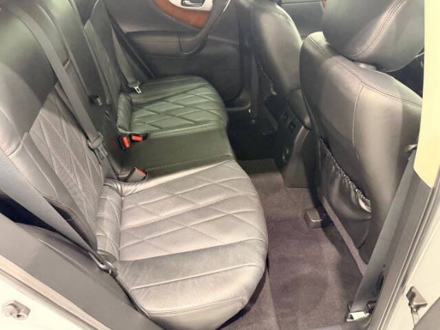 2011 Infiniti FX35
