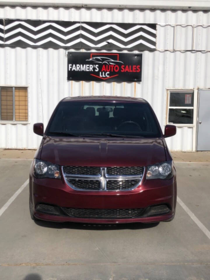 2017 Dodge Grand Caravan for sale at FARMER's AUTO SALES in Seward, NE