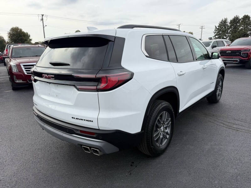 2025 GMC Acadia Elevation