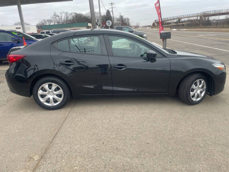 2017 Mazda MAZDA3 Sport