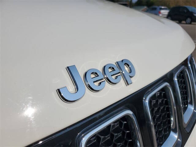 2018 Jeep Compass for sale at Bowman Auto Center in Clarkston, MI