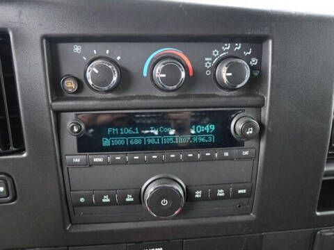 2024 Chevrolet Express 2500