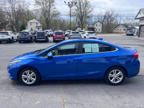2018 Chevrolet Cruze LT Auto