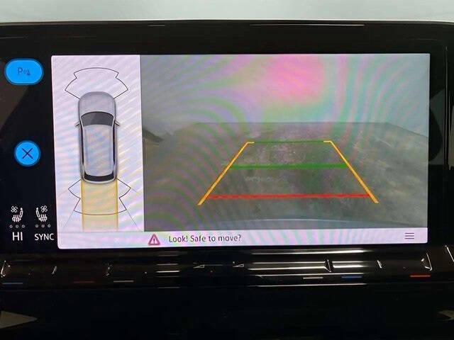 2025 Volkswagen Atlas Cross Sport SE 4Motion
