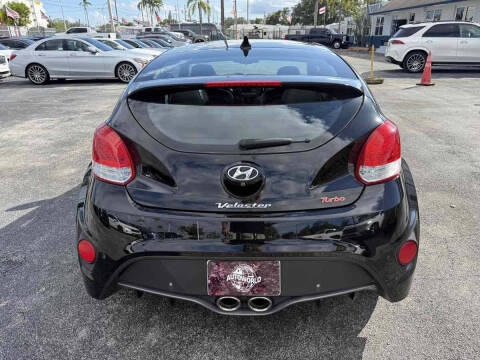 2016 Hyundai Veloster Turbo