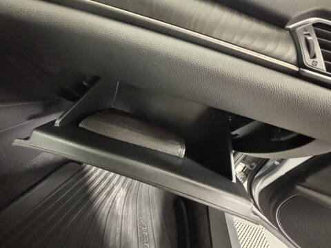 2020 Honda Accord Hybrid Touring