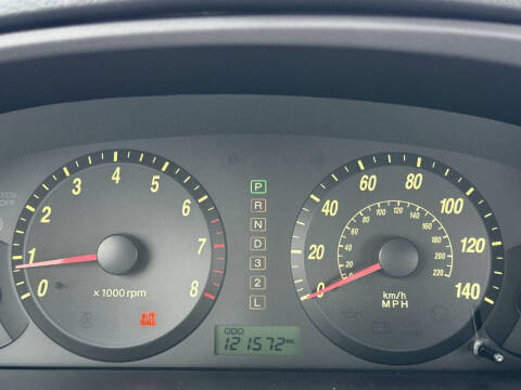 2004 Hyundai Elantra GLS