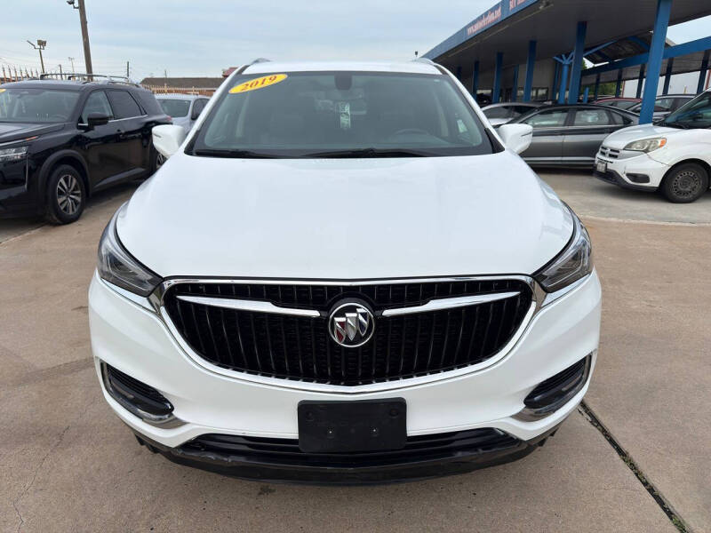 2019 Buick Enclave Essence