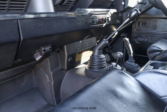 2000 Land Rover Defender