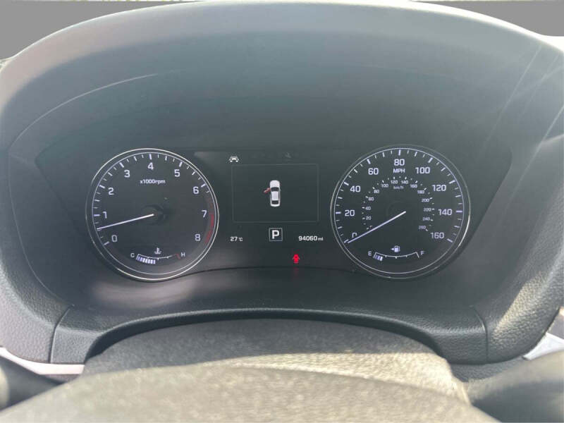 2017 Genesis G80