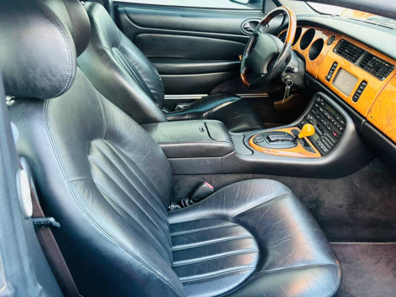 2001 Jaguar XK-Series XK8