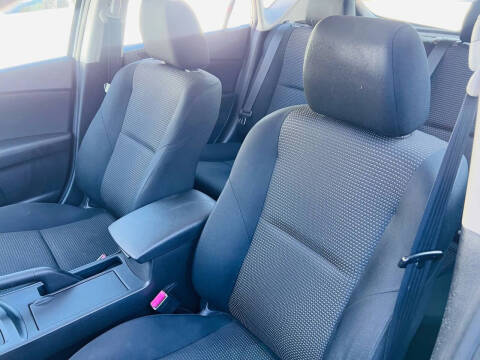 2012 Mazda MAZDA3 i Touring