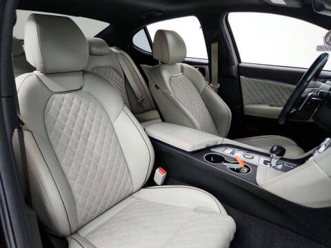 2022 Genesis G70