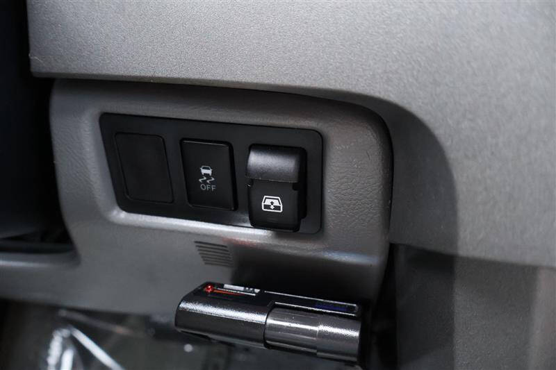 2011 Toyota Tundra Grade