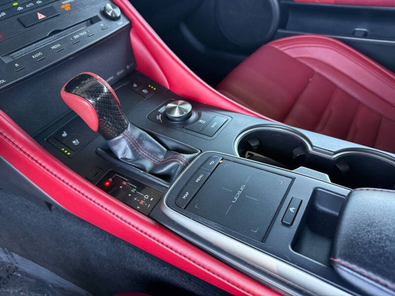 2019 Lexus RC 300