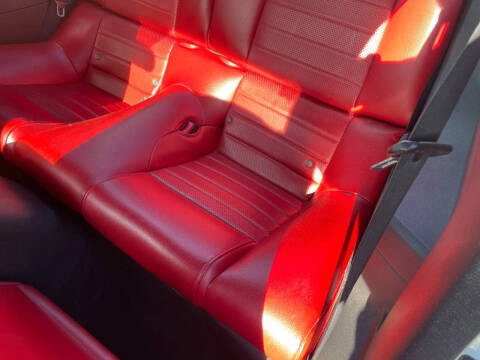 2006 Ford Mustang GT Deluxe