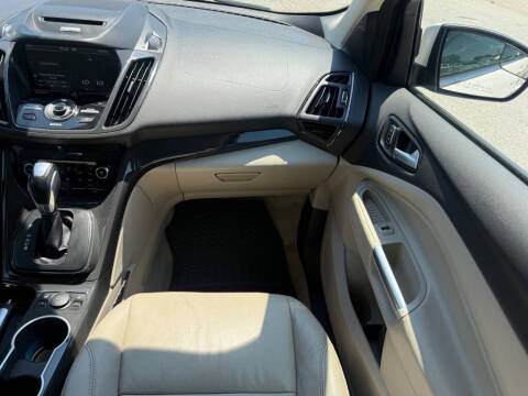 2015 Ford Escape Titanium